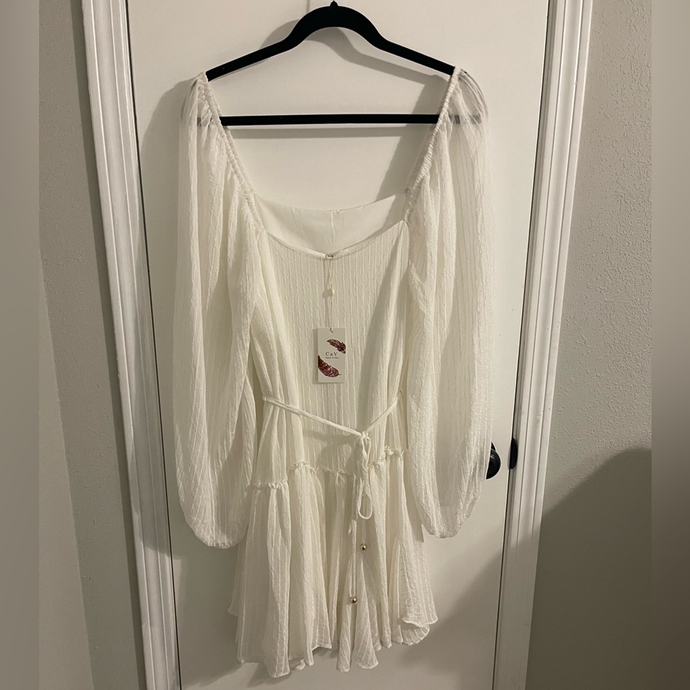 C&V Chelsea & Violet Long Sleeve Blouson Godet Mini Dress